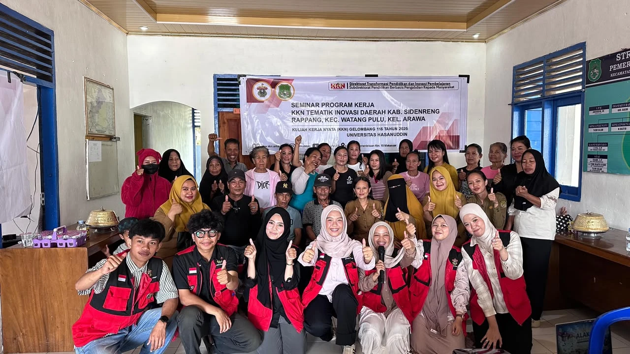 Mahasiswa KKN-T Unhas bersama pemerintah dan warga Arawa satukan inovasi membangun desa berkelanjutan dan mandiri. (Foto: Dok.Pribadi).